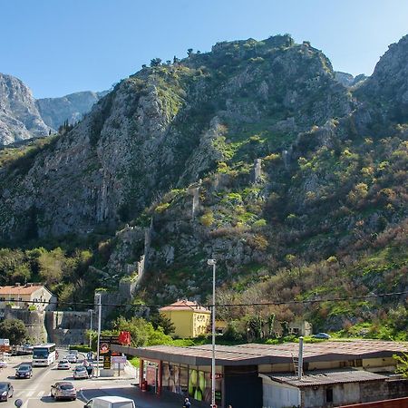 Apartman Dijana Kotor Exterior photo